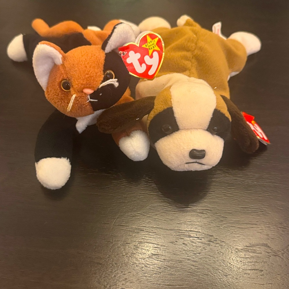 NEW with Tags 2 ty Beanie Babies Chip the Cat style 4121 and Bernie the Dog 4109